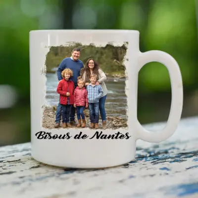 ☕ Mug Magique & Connecté – Bisous de [Votre Ville] 💙